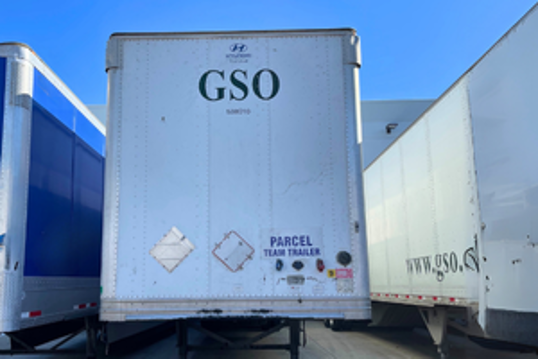 Front view of a GSO trailer